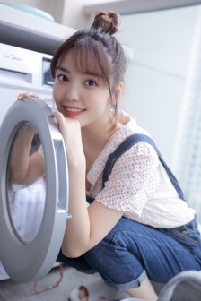 女狱秘闻